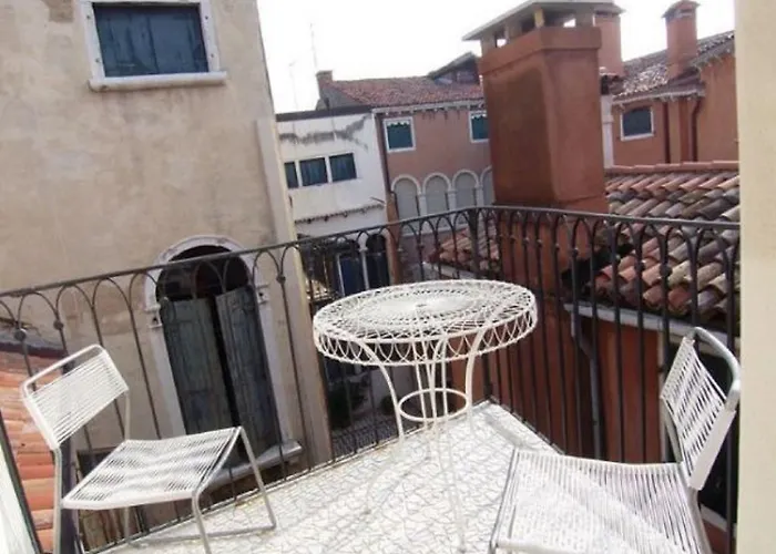 Casa Alba Апартаменты *