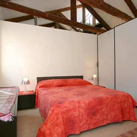 Casa Alba البندقية